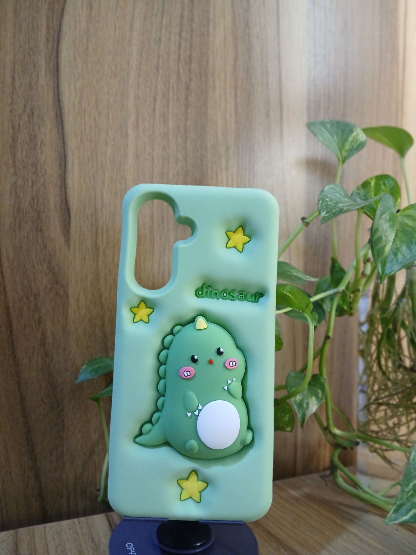 قاب سیلیکونی عروسکی پاپ سوکت دار دایناسوری سبز سامسونگ samsung galaxy a16