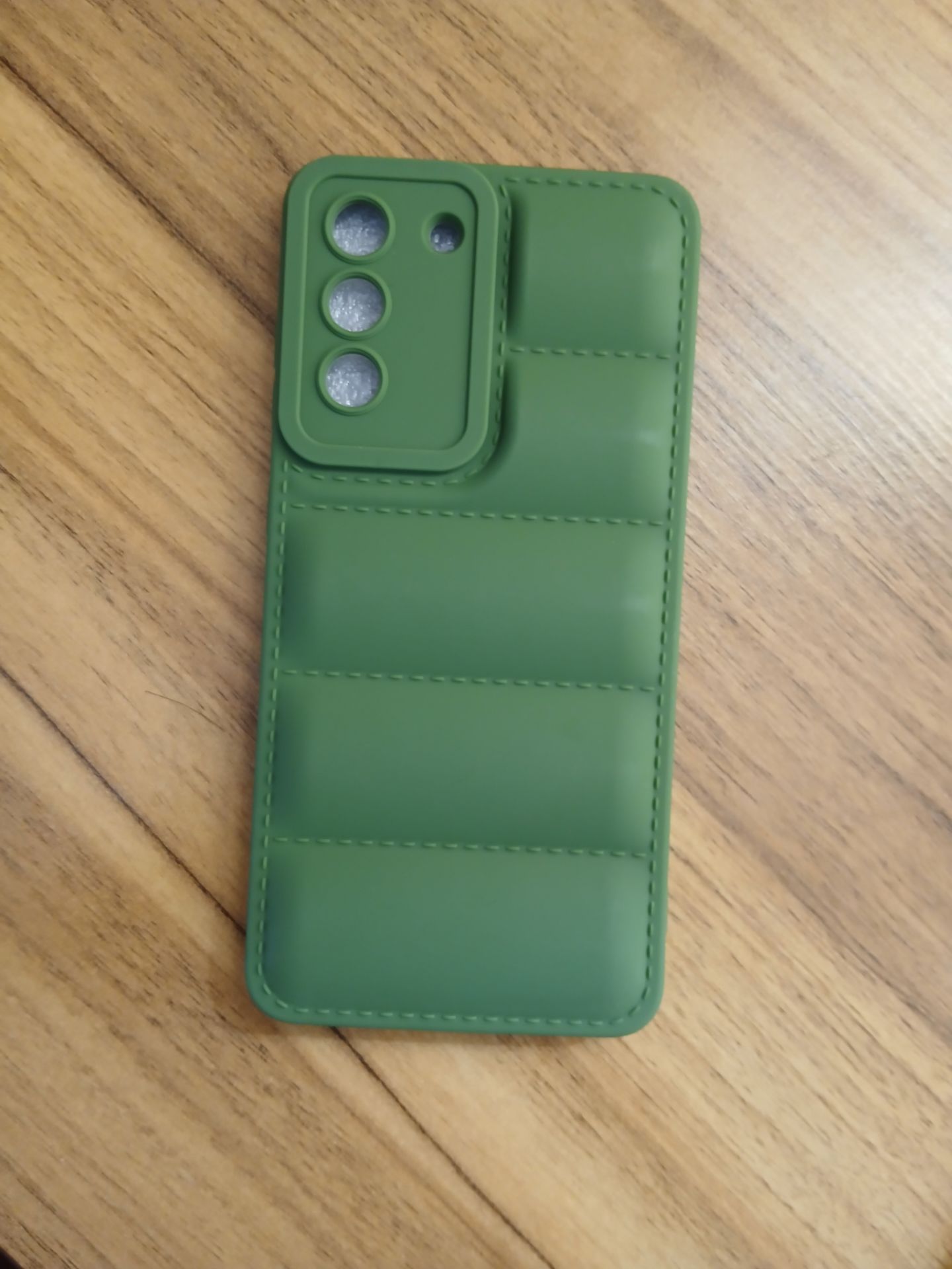 قاب پافری سبز سامسونگ samsung s21 fe