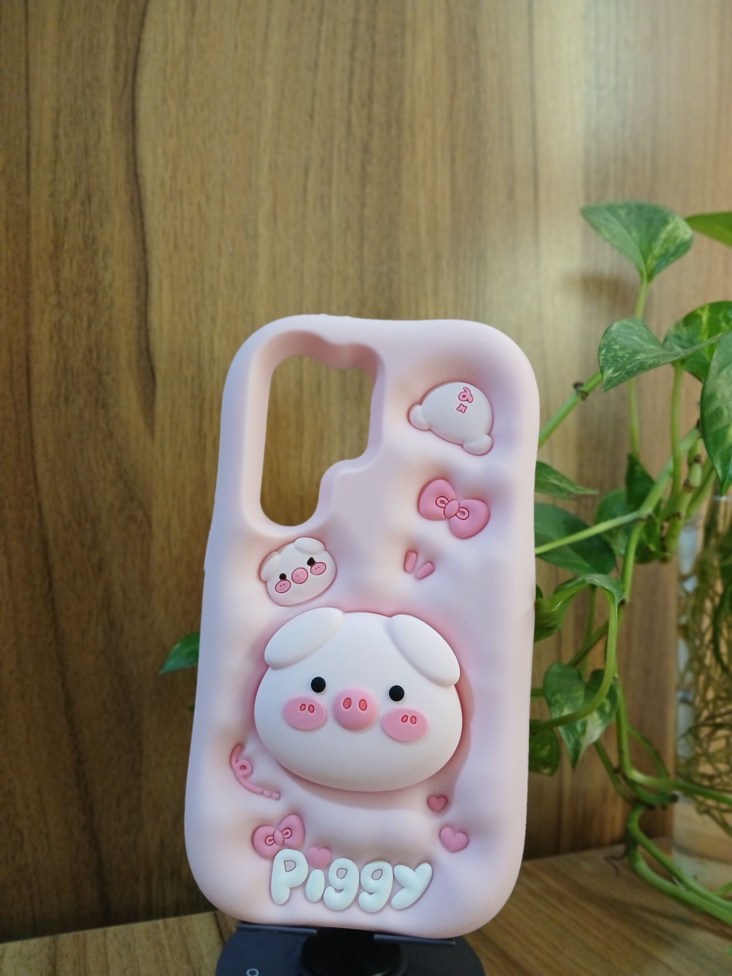 قاب سیلیکونی عروسکی پاپ سوکت دار خوکچه صورتی samsung s25 ultra