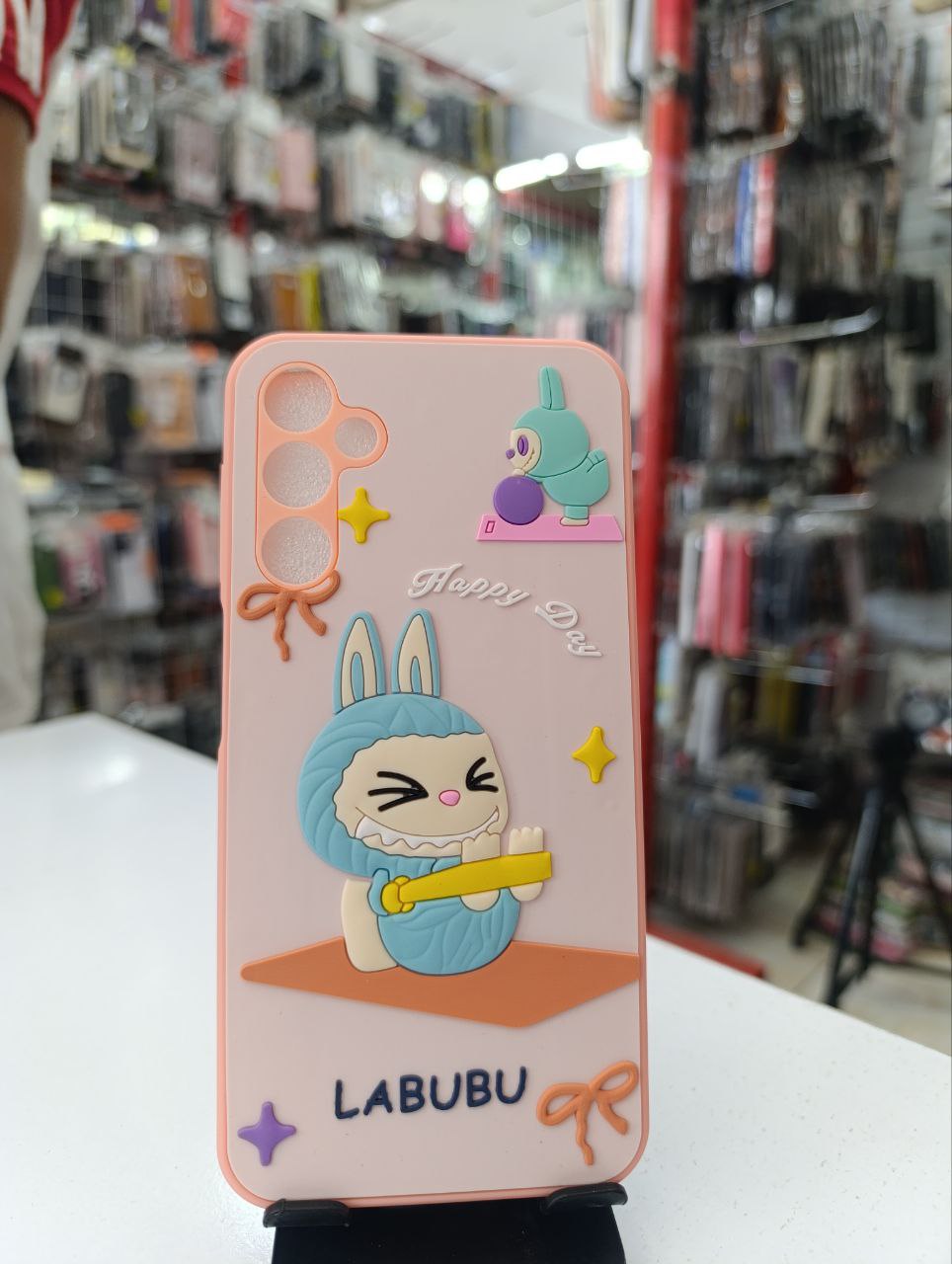 قاب طرح عروسکی labubu گلبهی Samsung galaxy a26