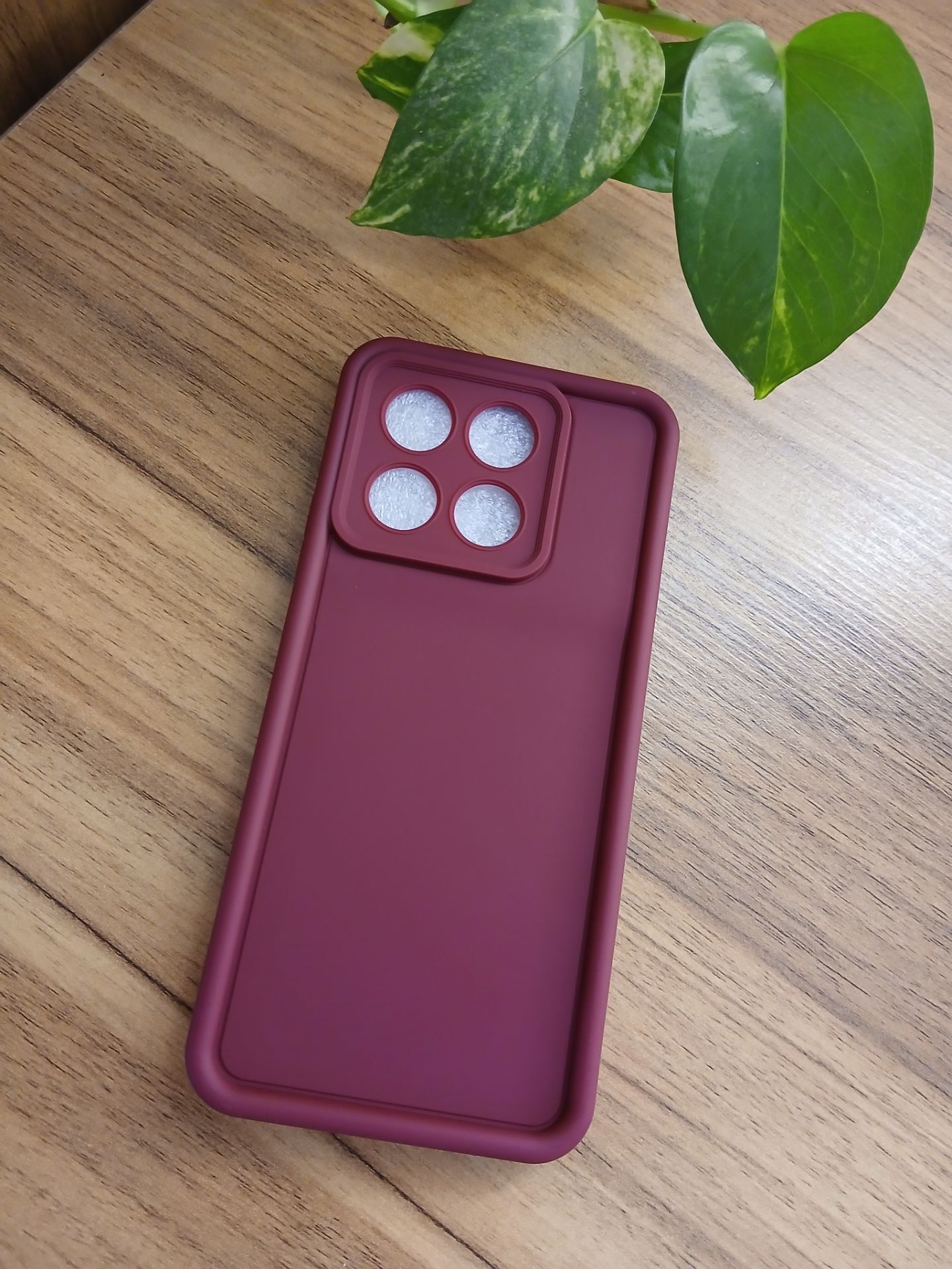 قاب سولید زرشکی xiaomi poco x6pro