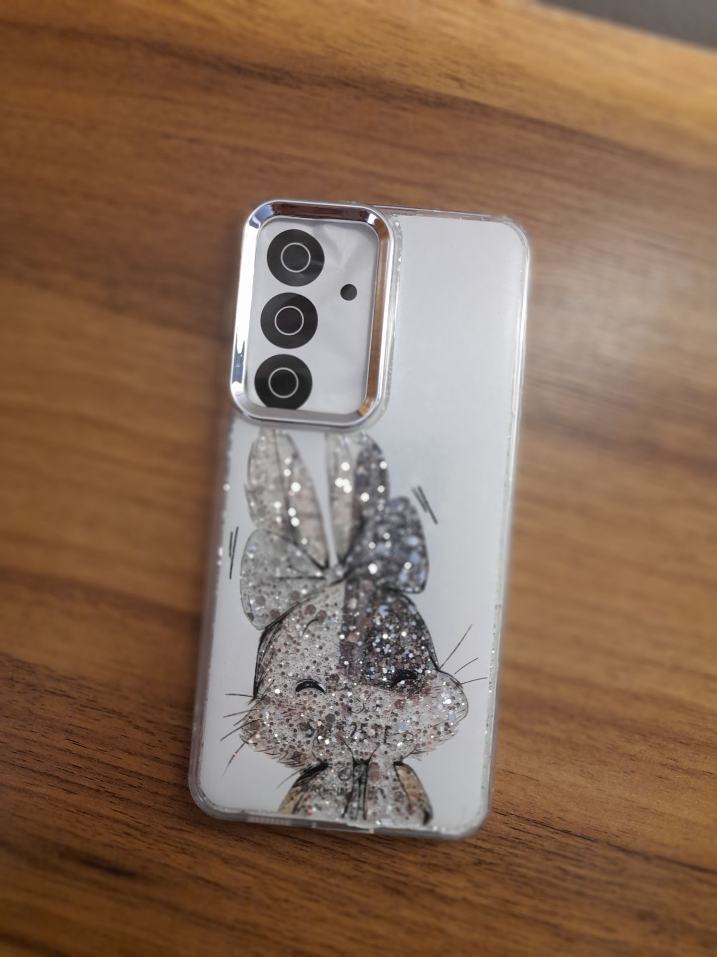 قاب رزینی طرح خرگوش samsung a36/a56