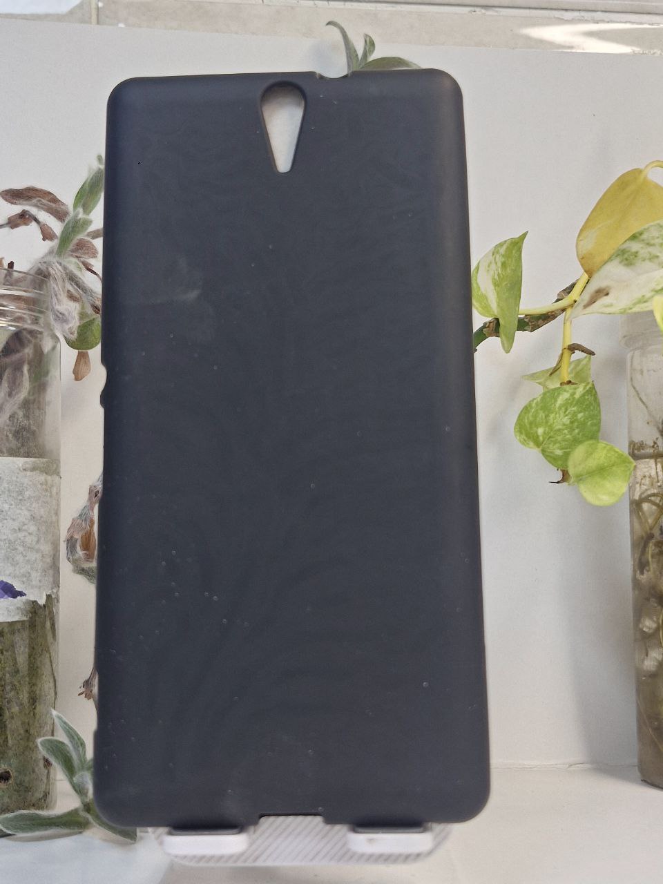 قاب سونی مدل i04 _c5