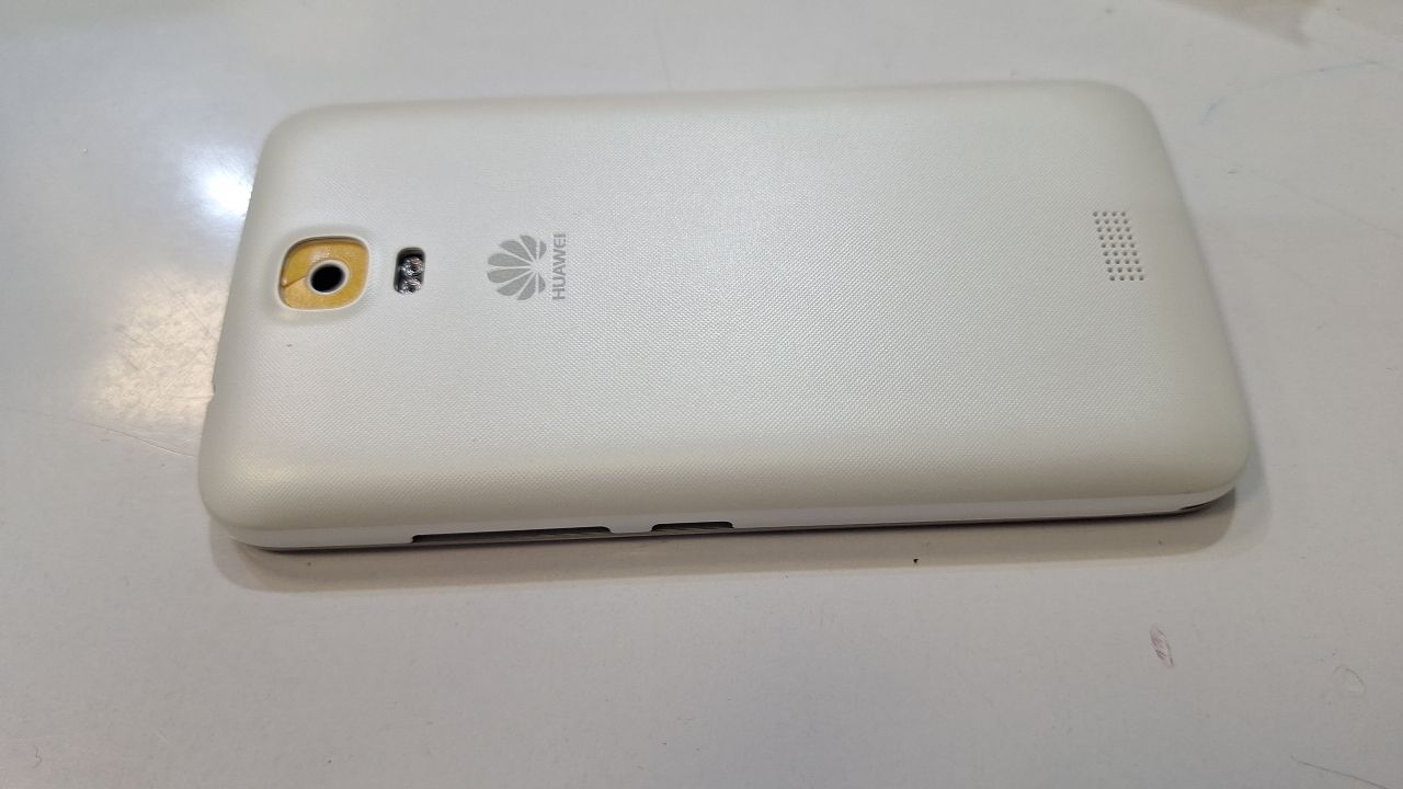 درب پشت و شاسی Huawei y360