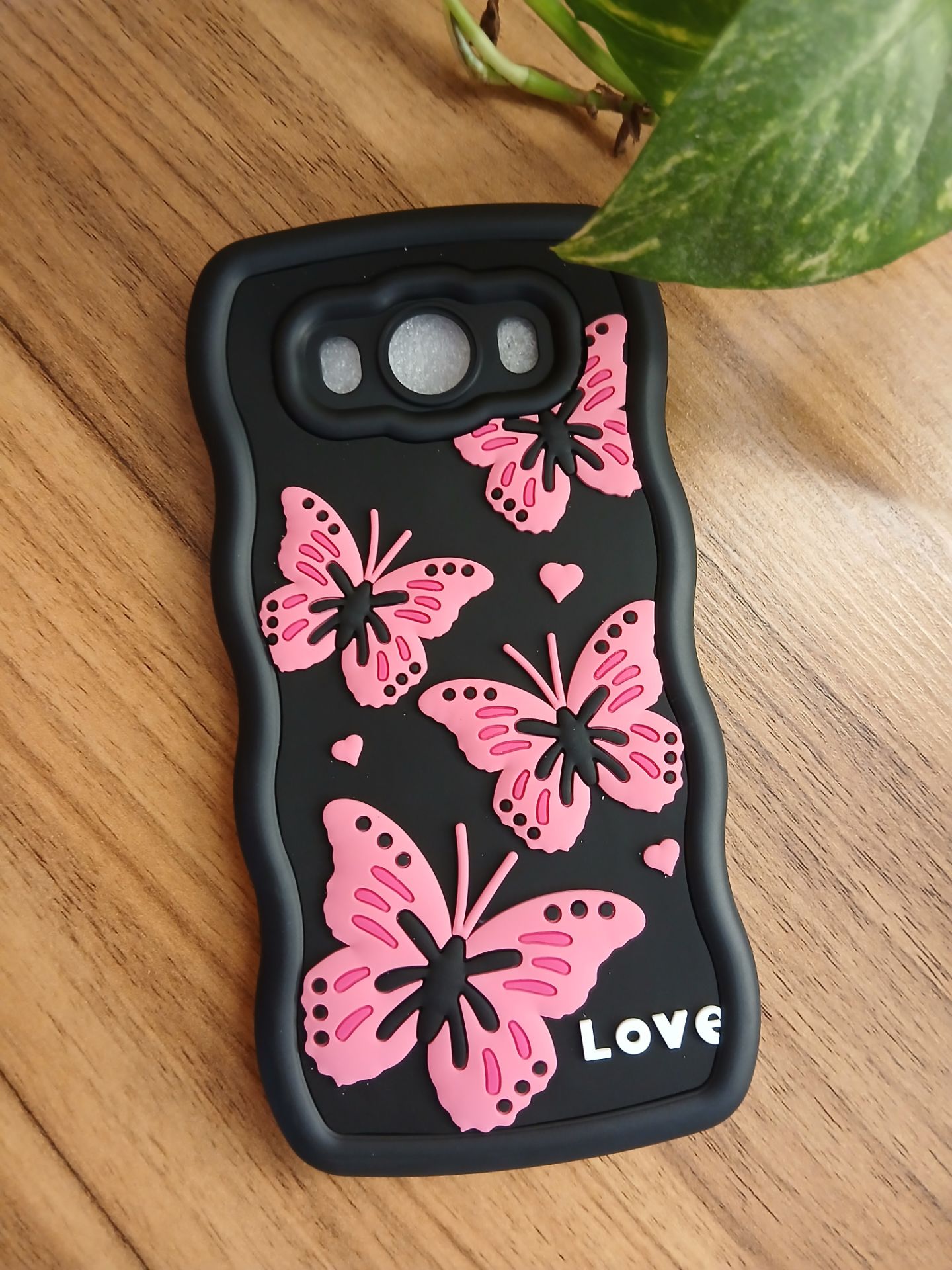 قاب سامسونگ مشکی طرح پروانه samsung j710/j7 2016