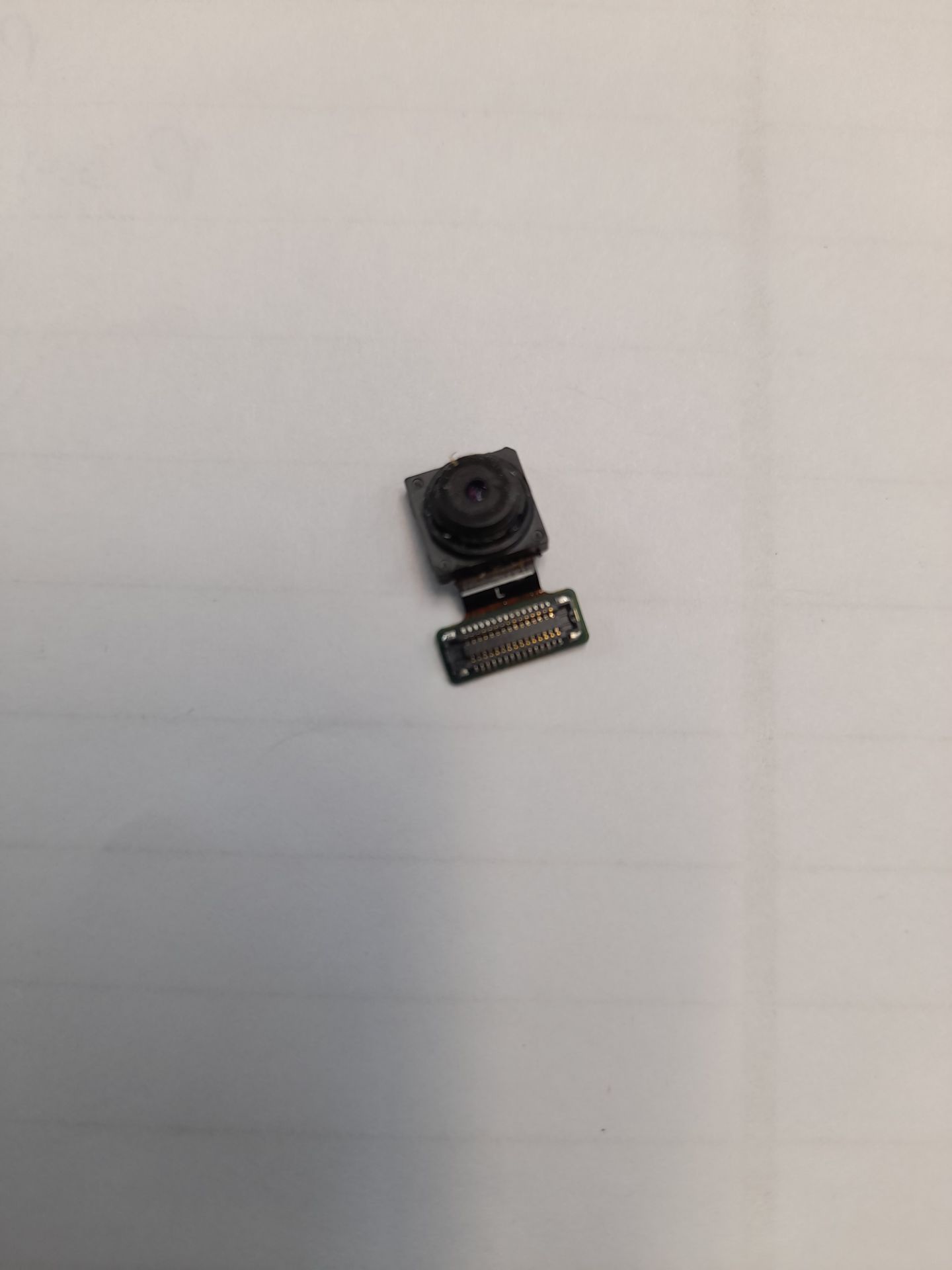 دوربین جلو (سلفی) روکاری گوشی سامسونگ J7 Prime - G610