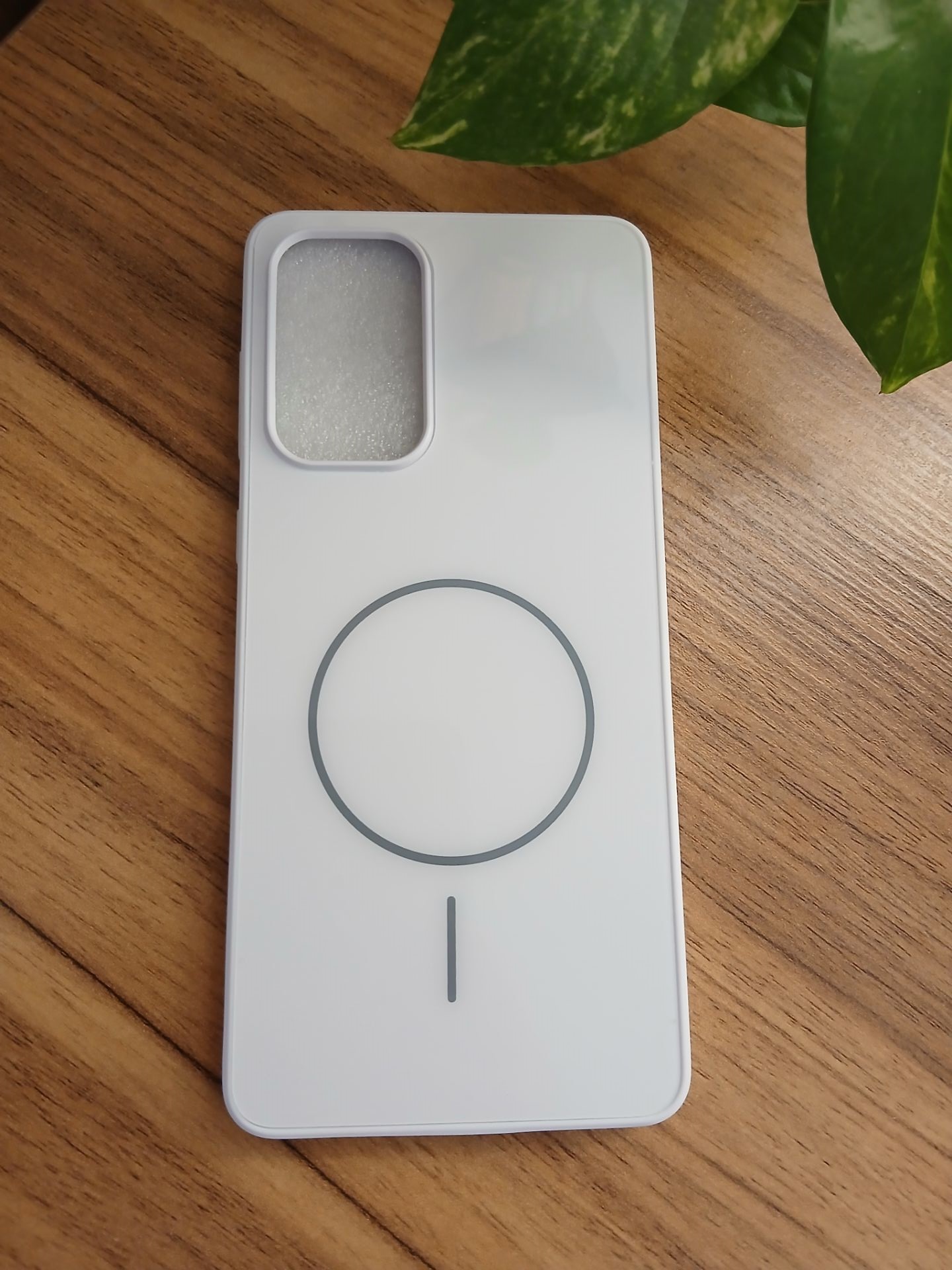 قاب طرح مگ سیف سفید samsung a73 5g