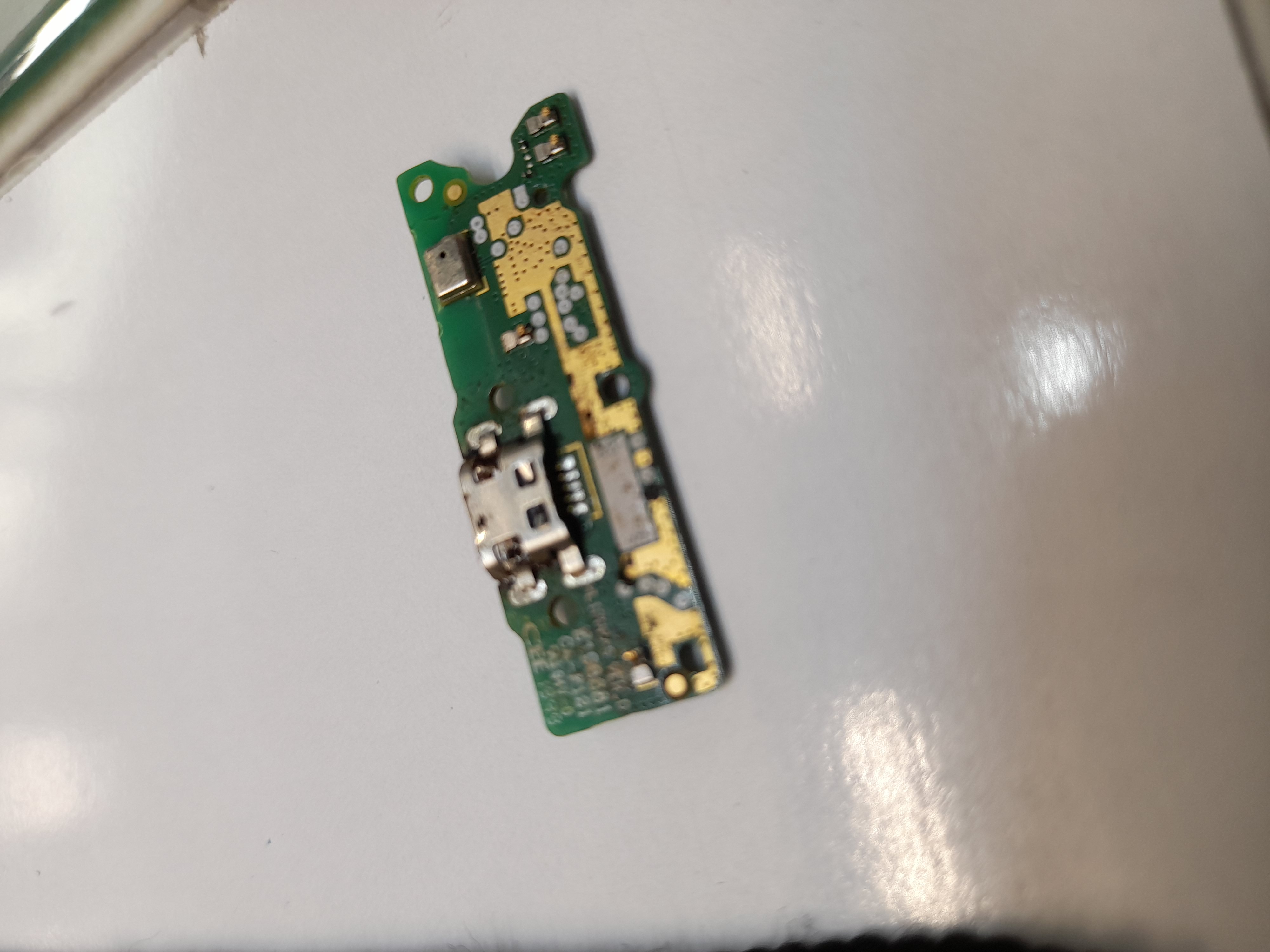 برد شارژ روکار هواوی Huawei  y5 lite 2018