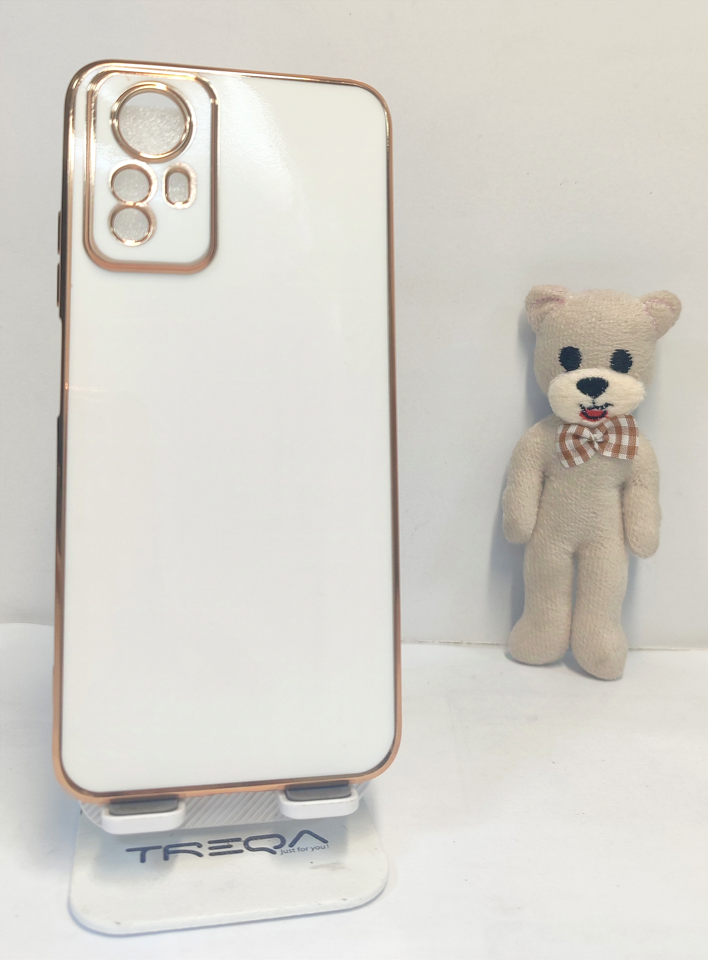 قاب شیائومی  NOTE ۱۲s /۴G سفید/ لبه  طلایی براق / محافظ لنزدار