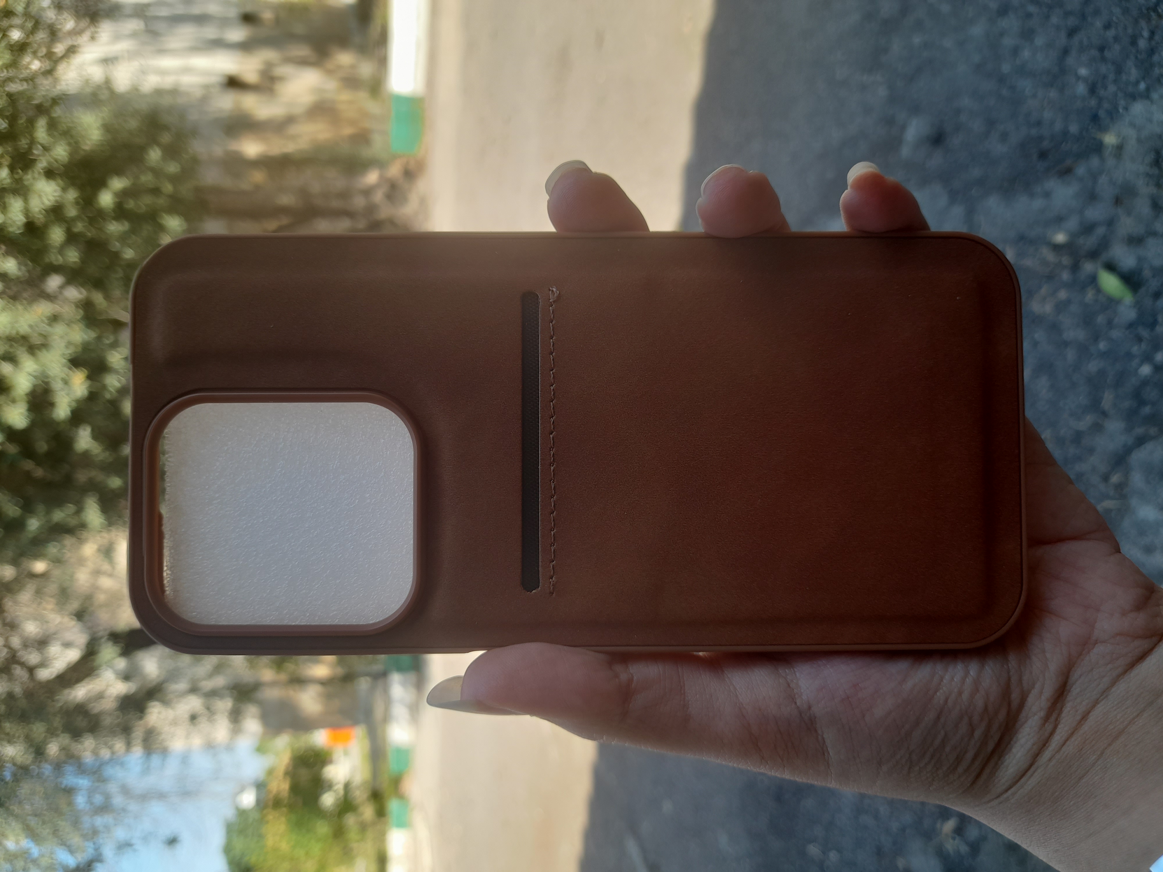 قاب جاکارتی دار قهوه ای xiaomi 15c/c85