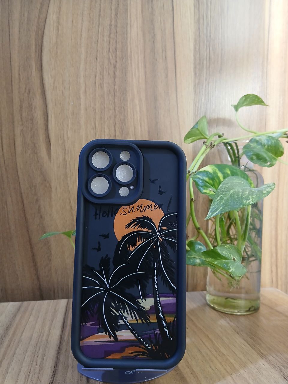 قاب سولید طرح نخل iphone 15 promax