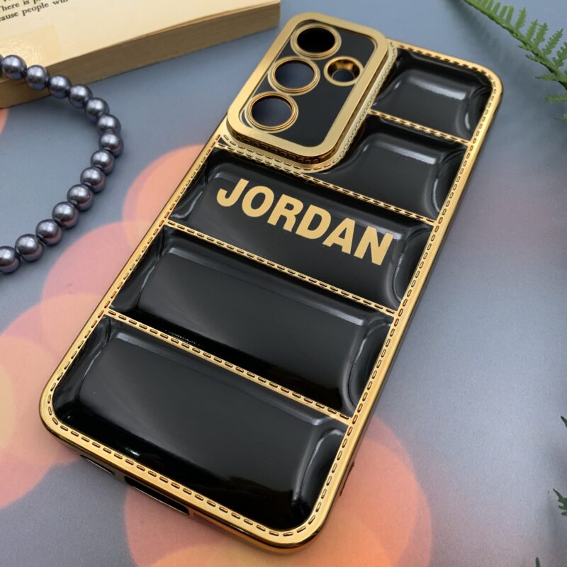 قاب گوشی Galaxy S24 FE سامسونگ پافری My Case مشکی طرح دوخت Gold line جردن Jordan محافظ لنز دار