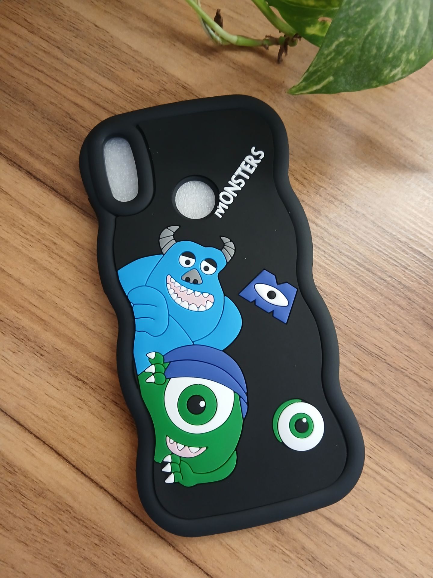 قاب طرح عروسکی سولید مشکی Huawei y7 2019